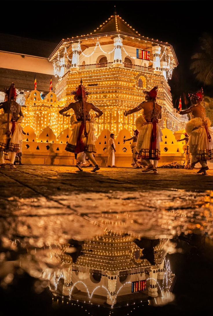 Image gallery marquee